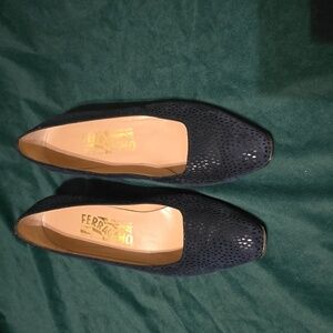 Salvatore Ferragamo Brushed Suede Snake skin print shoes size 7B